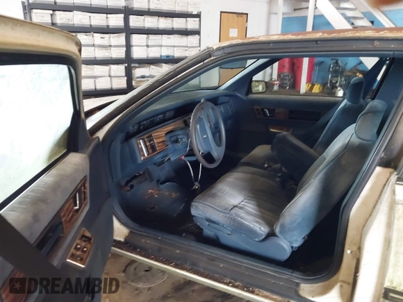 1990 Buick Regal with VIN 2G4WB14LXL1458244, listed as a IAAI auction lot 42364213 with 45,816 mi miles and . Bid and sale history available at DreamBid. Image 10.