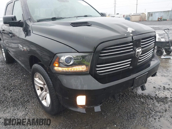 2016 Ram 1500 Sport with VIN 1C6RR6MT7GS241127, listed as a IAAI auction lot 41230712 with 129,586 mi miles. Bid and sale history available at carsss.com. Image 6.