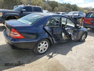 2003 Mercedes-Benz C 240 with VIN WDBRF61JX3A513527, listed as a Copart auction lot 49860405 with 95,524 mi miles and Salvage title. Bid and sale history available at DreamBid. Image 3.