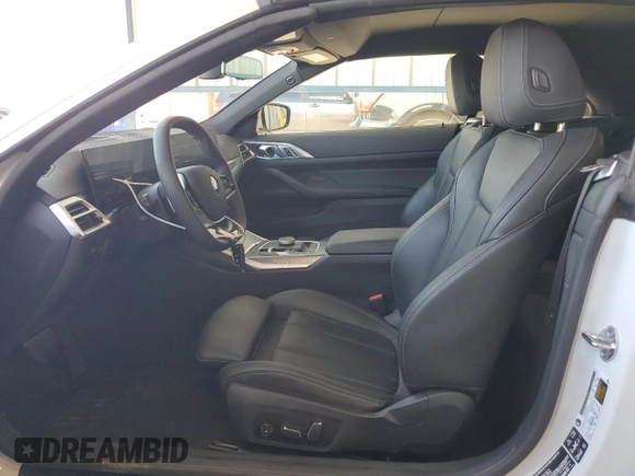 2025 BMW 4 Series 430i xDrive with VIN WBA53DB09SCT32390, listed as a Copart auction lot 48107375 with 11,555 mi miles and Clean Title. Bid and sale history available at DreamBid. Image 7.