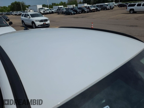 2020 Ford Escape SEL z VIN 1FMCU9H60LUB11784, wystawiony jako IAAI lot #42616056 z przebiegiem 67 533 mil mil oraz . Historia ofert i sprzedaży dostępna na DreamBid. Obrazek 1.