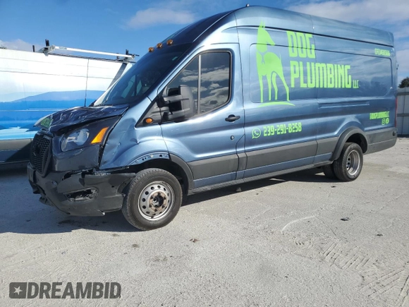 2024 Ford Transit Cargo with VIN 1FTRU8XG8RKA15196, listed as a Copart auction lot 84198984 with 12,267 mi miles and Salvage Title. Bid and sale history available at DreamBid. Image 1.