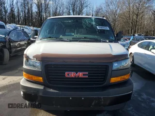 2019 GMC Savana Cargo Van with VIN 1GTW7AFP6K1216710, listed as a Copart auction lot 86695534 with 74,555 mi miles and Salvage Title. Bid and sale history available at carsss.com. Image 5.