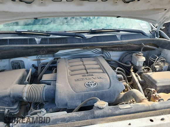 2011 Toyota Tundra with VIN 5TFUY5F1XBX198815, listed as a IAAI auction lot 42571444 with 281,114 mi miles and . Bid and sale history available at DreamBid. Image 24.