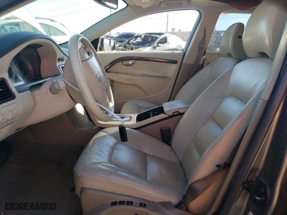2007 Volvo S80 I6 with VIN YV1AS982671038842, listed as a Copart auction lot 77124004 with 203,204 mi miles and Salvage Title. Bid and sale history available at carsss.com. Image 7.