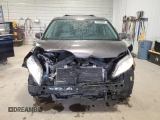 2020 Toyota Sienna XLE Auto Access Seat with VIN 5TDYZ3DC3LS079258, listed as a Copart auction lot 55288045 with 92,147 mi miles and Salvage title. Bid and sale history available at DreamBid. Image 5.