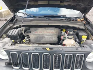 2016 Jeep Renegade Latitude with VIN ZACCJBBT3GPD93736, listed as a IAAI auction lot 41986406 with 98,571 mi miles. Bid and sale history available at carsss.com. Image 10.