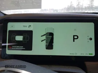 2024 Rivian R1S Adventure z VIN 7PDSGBBA4RN044260, wystawiony jako IAAI lot #41712342 z przebiegiem 7521 mil mil oraz . Historia ofert i sprzedaży dostępna na DreamBid. Obrazek 7.
