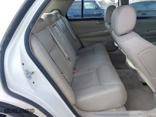 2008 Cadillac DTS w/1SD with VIN 1G6KD57Y98U184304, listed as a IAAI auction lot 41205430 with 177,698 mi miles. Bid and sale history available at carsss.com. Image 8.