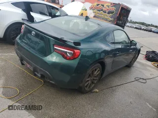 2020 Toyota 86 GT with VIN JF1ZNAE14L8750481, listed as a Copart auction lot 76749884 with 10,420 mi miles and Salvage Title. Bid and sale history available at carsss.com. Image 3.