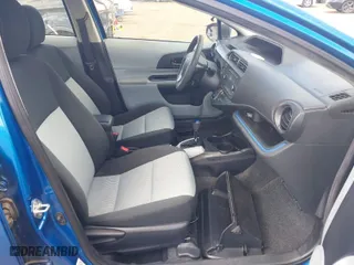 2013 Toyota Prius c One with VIN JTDKDTB39D1039272, listed as a IAAI auction lot 41599306 with 102,382 mi miles. Bid and sale history available at carsss.com. Image 5.