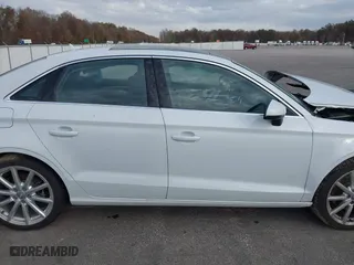 2015 Audi A3 1.8T Premium with VIN WAUACGFF8F1004619, listed as a IAAI auction lot 40755574 with 22,664 mi miles. Bid and sale history available at carsss.com. Image 14.