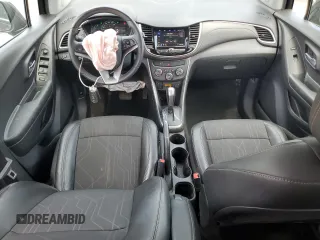 2021 Chevrolet Trax LT z VIN KL7CJPSB8MB333314, wystawiony jako Copart lot #60757295 z przebiegiem 32 821 mil mil oraz Szkoda całkowita • Salvage title. Historia ofert i sprzedaży dostępna na DreamBid. Obrazek 8.
