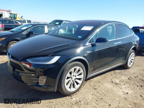 2019 Tesla Model X 75D with VIN 5YJXCDE2XKF161371, listed as a IAAI auction lot 41174741 with 34,979 mi miles. Bid and sale history available at carsss.com. Image 20.