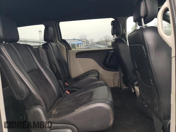 2018 Dodge Grand Caravan SXT z VIN 2C4RDGCG9JR133702, wystawiony jako Copart lot #85824554 z przebiegiem 140 881 mil mil oraz Szkoda całkowita • Salvage title. Historia ofert i sprzedaży dostępna na DreamBid. Obrazek 12.