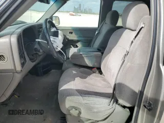 2000 Chevrolet Silverado 1500 with VIN 2GCEC19W6Y1189862, listed as a Copart auction lot 80524424 with 303,051 mi miles and Salvage Title. Bid and sale history available at DreamBid. Image 7.