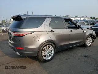 2018 Land Rover Discovery HSE with VIN SALRR2RV7JA059252, listed as a Copart auction lot 63998624 with 45,045 mi miles and Salvage Title. Bid and sale history available at carsss.com. Image 3.