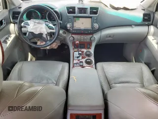 2012 Toyota Highlander Limited with VIN 5TDYK3EH3CS050227, listed as a Copart auction lot 58998135 with 216,701 mi miles and Salvage title. Bid and sale history available at DreamBid. Image 8.