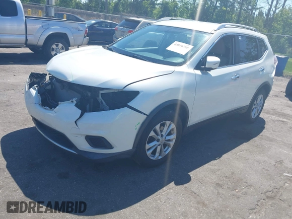 2015 Nissan Rogue S with VIN KNMAT2MV8FP529757, listed as a IAAI auction lot 42026705 with 165,693 mi miles. Bid and sale history available at carsss.com. Image 17.
