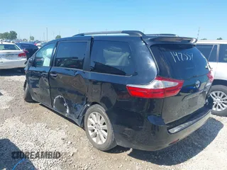 2017 Toyota Sienna XLE with VIN 5TDDZ3DC6HS147557, listed as a IAAI auction lot 39851503 with 141,719 mi miles and . Bid and sale history available at DreamBid. Image 3.
