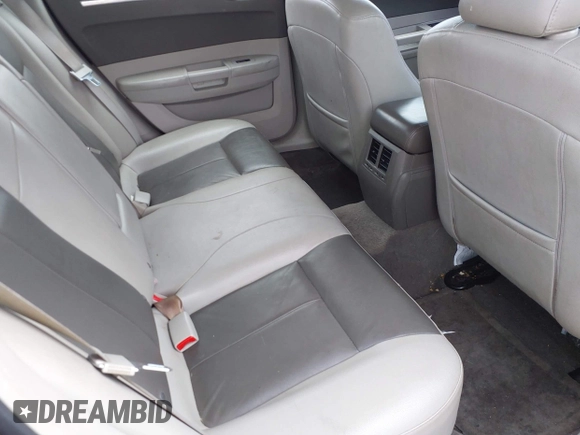 2008 Chrysler 300 Touring with VIN 2C3LA53G08H147012, listed as a IAAI auction lot 42109759 with 169,244 mi miles. Bid and sale history available at carsss.com. Image 8.
