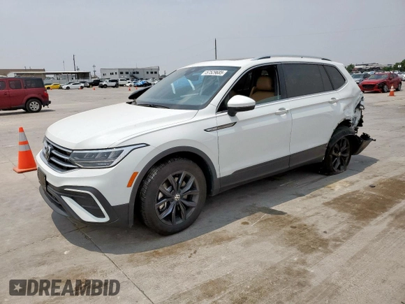 2024 Volkswagen Tiguan SE with VIN 3VVNB7AX5RM133921, listed as a Copart auction lot 58341925 with 7,865 mi miles and Salvage title. Bid and sale history available at DreamBid. Image 1.