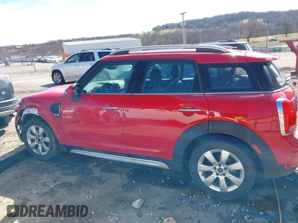 2019 MINI Countryman Cooper with VIN WMZYS7C55K3F45774, listed as a IAAI auction lot 41720883 with 124,599 mi miles and . Bid and sale history available at DreamBid. Image 15.