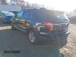 2011 Ford Explorer XLT z VIN 1FMHK8D81BGA12515, wystawiony jako IAAI lot #40815864 z przebiegiem 195 184 mil mil oraz . Historia ofert i sprzedaży dostępna na DreamBid. Obrazek 3.