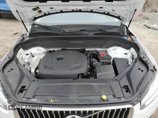 2021 Volvo XC90 Momentum with VIN YV4102PK5M1764561, listed as a Copart auction lot 45925475 with 0 mi miles and Salvage Title. Bid and sale history available at carsss.com. Image 12.