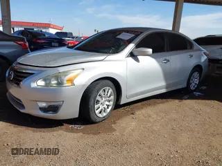 2014 Nissan Altima SV with VIN 1N4AL3AP1EC171442, listed as a IAAI auction lot 41923400 with 164,414 mi miles and . Bid and sale history available at carsss.com. Image 2.