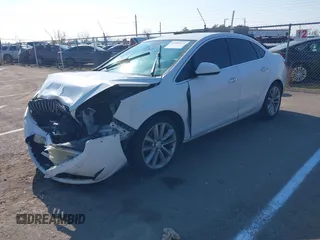 2014 Buick Verano Convenience Group with VIN 1G4PR5SK7E4118123, listed as a IAAI auction lot 41456111 with 221,488 mi miles. Bid and sale history available at carsss.com. Image 17.