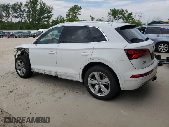 2018 Audi Q5 Premium Plus with VIN WA1BNAFY8J2061061, listed as a Copart auction lot 60143105 with 71,776 mi miles and Clean title. Bid and sale history available at DreamBid. Image 2.
