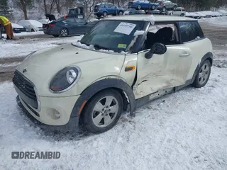 2019 MINI Hardtop Cooper with VIN WMWXP5C52K2H31051, listed as a IAAI auction lot 41555750 with 20,848 mi miles and . Bid and sale history available at DreamBid. Image 17.