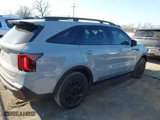2024 Kia Sorento X-Line SX Prestige with VIN 5XYRKDJF2RG303218, listed as a IAAI auction lot 41739545 with 1 mi miles. Bid and sale history available at carsss.com. Image 4.