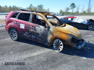 2015 Kia Sorento SX with VIN 5XYKWDA74FG609055, listed as a IAAI auction lot 40937636 with 109,158 mi miles. Bid and sale history available at carsss.com. Image 1.