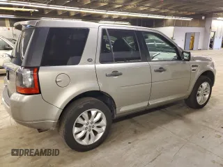 2011 Land Rover LR2 HSE with VIN SALFT2BN4BH217506, listed as a Copart auction lot 85781994 with 103,758 mi miles and Clean Title. Bid and sale history available at DreamBid. Image 3.