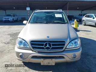 2002 Mercedes-Benz M 320/430/500 with VIN 4JGAB75E42A322824, listed as a IAAI auction lot 41871249 with 203,845 mi miles and . Bid and sale history available at carsss.com. Image 12.