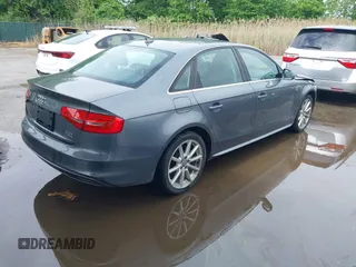 2015 Audi A4 Premium Plus z VIN WAUFFAFL5FN018440, wystawiony jako IAAI lot #42230870 z przebiegiem 135 275 mil mil oraz . Historia ofert i sprzedaży dostępna na DreamBid. Obrazek 4.