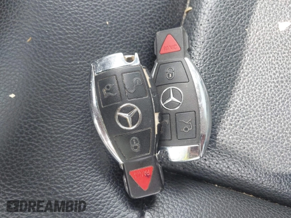 2011 Mercedes-Benz E 350 Luxury с VIN WDDHF8HB5BA467794, выставлен на аукционе IAAI как лот 42487202 с пробегом 228 854 миль миль и . История ставок и продаж доступна на DreamBid. Изображение 11.