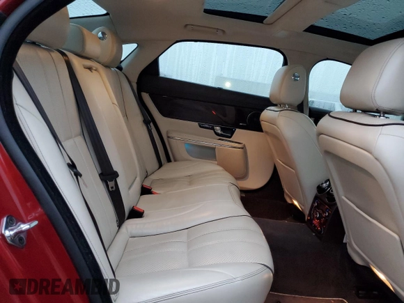 2013 Jaguar XJ Portfolio z VIN SAJWJ2GD0D8V47886, wystawiony jako Copart lot #42612345 z przebiegiem 117 383 mil mil oraz Szkody całkowita. Historia ofert i sprzedaży dostępna na DreamBid. Obrazek 10.