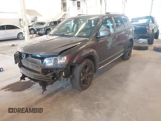 2019 Dodge Journey Crossroad z VIN 3C4PDCGG9KT717767, wystawiony jako IAAI lot #42179967 z przebiegiem 98 686 mil mil oraz . Historia ofert i sprzedaży dostępna na DreamBid. Obrazek 2.