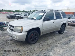 2006 Chevrolet TrailBlazer LS with VIN 1GNDS13S062218295, listed as a IAAI auction lot 42155383 with 237,179 mi miles and . Bid and sale history available at DreamBid. Image 2.