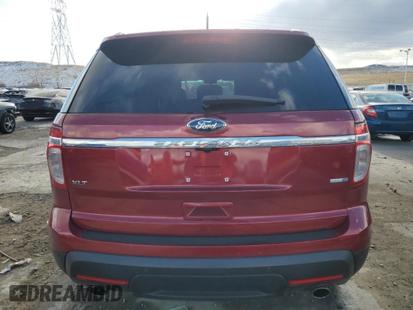 2014 Ford Explorer XLT z VIN 1FM5K8D80EGB18655, wystawiony jako Copart lot #84671014 z przebiegiem 168 282 mil mil oraz Szkody całkowita. Historia ofert i sprzedaży dostępna na DreamBid. Obrazek 6.