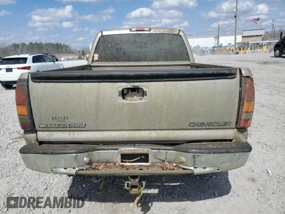 2001 Chevrolet Silverado 1500HD LS with VIN 1GCGK13U01F204728, listed as a Copart auction lot 47835545 with Not Provided miles and Clean Title. Bid and sale history available at DreamBid. Image 6.