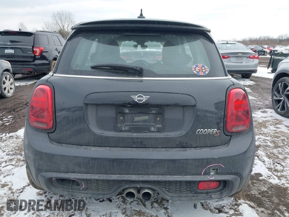 2020 MINI Hardtop Cooper S z VIN WMWXR5C07L2L60692, wystawiony jako IAAI lot #41621462 z przebiegiem 66 898 mil mil oraz . Historia ofert i sprzedaży dostępna na DreamBid. Obrazek 17.