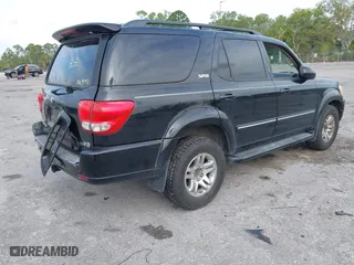 2006 Toyota Sequoia SR5 with VIN 5TDZT34A16S279192, listed as a IAAI auction lot 41758196 with 119,121 mi miles. Bid and sale history available at carsss.com. Image 4.