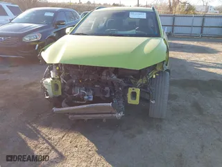 2019 Hyundai Kona Limited with VIN KM8K3CA54KU275423, listed as a IAAI auction lot 41113802 with 87,196 mi miles. Bid and sale history available at carsss.com. Image 6.