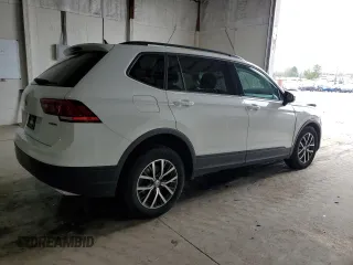 2021 Volkswagen Tiguan S z VIN 3VV0B7AX4MM040312, wystawiony jako Copart lot #51365005 z przebiegiem 40 996 mil mil oraz Szkody całkowita. Historia ofert i sprzedaży dostępna na DreamBid. Obrazek 3.