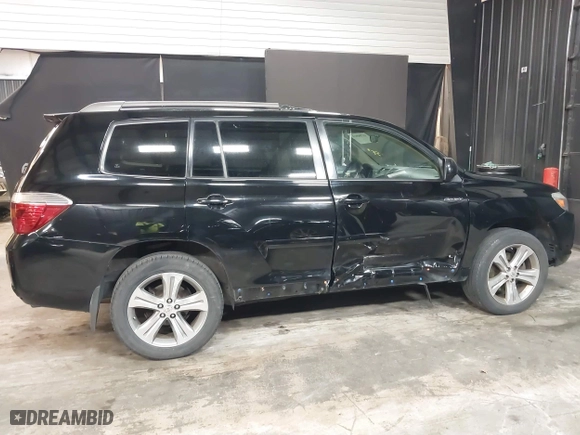 2009 Toyota Highlander Sport with VIN JTEES43A492140190, listed as a IAAI auction lot 41704919 with 137,973 mi miles. Bid and sale history available at carsss.com. Image 6.