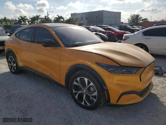 2022 Ford Mustang Mach-E Premium with VIN 3FMTK3RM1NMA56723, listed as a Copart auction lot 43269015 with NaN miles and Salvage Title. Bid and sale history available at carsss.com. Image 4.